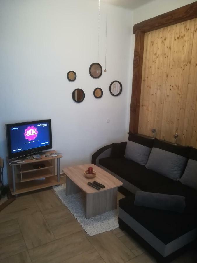 Apartman Pod Vezi I Ceska Kamenice Exterior photo